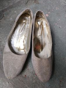 Used Sparkly Gold Ballerinas With Heels