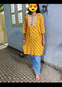 Set Of 4 Kurta&#39;s