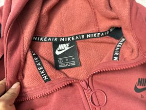 Nike Size Xl  Hoodie cro
