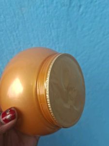 Oriflame Milk &amp; Honey Scrub &amp; Cream Set