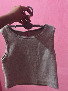 Gray Cropped Tank Top