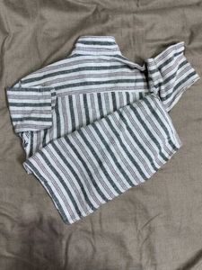 Striped Casual Shirt – Small Size (Barely Used)