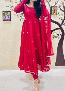Red Anarkali Set