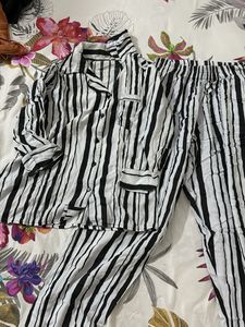 Clovia Striped Pajama Set
