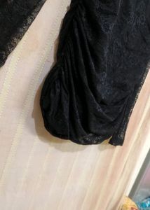 Combo Of Black Top With Free Yellow Capri
