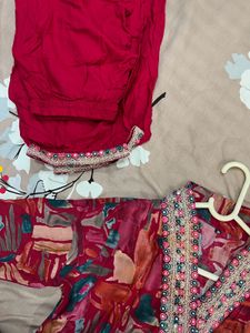 Floral Embellished Kurta Set