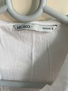 Korean Frilled Collar Shirt