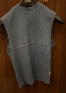 Levi’s x Deepika Padukone Sleeveless Blue Top