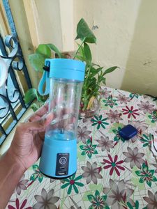 Handh Juice Maker