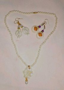 Pearl Necklace & Earring Set