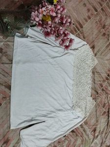 Lace Detail Long Sleeve Top