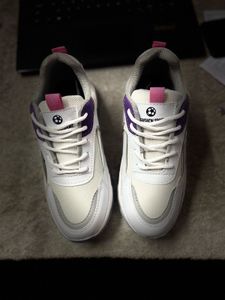 Trendy Sneakers For Girls/Womens