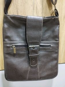 Sling bag🌸