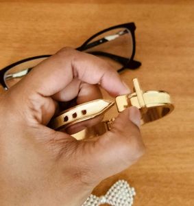 Chic Belt Bracelet (White)