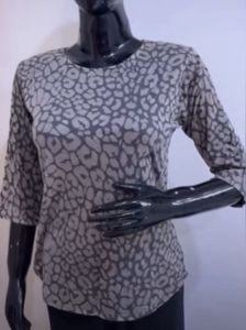 Leopard Print 3/4 Sleeve Top