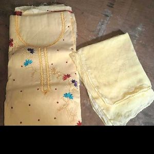 unstitched suits Material with chiffon dupatta