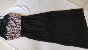 LONG BLACK GOWN/DRESS
