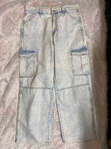 H&amp;M Light Wash Cargo Jeans