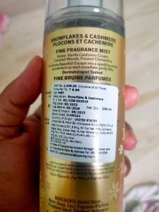 Snowflakes &amp; Cashmere (fine fragrance mist)