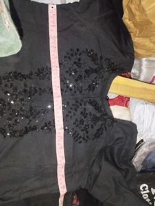 Price Drop! Trending Pakistani Suit