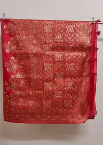 New Saree with Unstitched Blouse