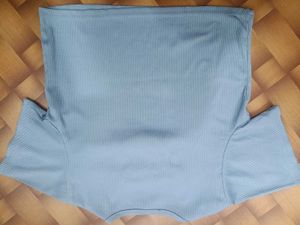Cute Blue Chain Detail Top