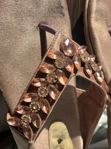 Slipper With Stone Work
