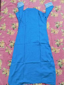 Avaasa Kurta