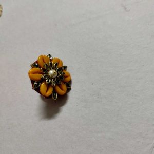 Cowrie Shell Flower Ring