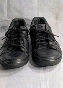 Puma Black Sneakers