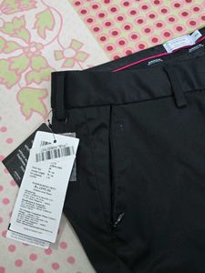 Arrow Women Brand New Black Pants/Tro