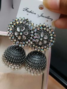 Sparkling Silver Jhumka Earrings