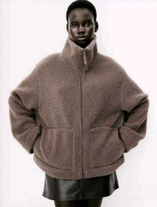 🔻PRICE DROP - H&M - Teddy Jacket - Dark Beige