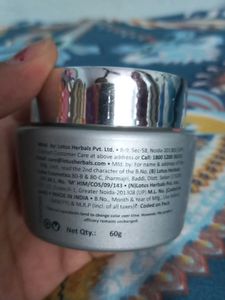 Lotus Harbals White Glow Night Cream