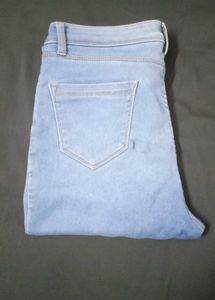 Light Wash Skinny Jeans