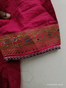 Dark Pink Avaasa Kurta With Navy Blue Detailing