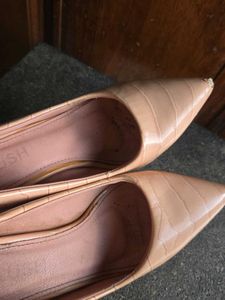 Elegant Pink Pencil Steletoe Heels