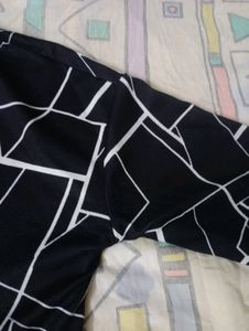 Shein Black And White Crop Top For Women