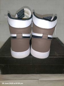Nike Air Jordan 1 Mocha High
