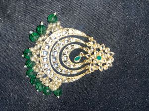 Emerald Chandbali Earrings
