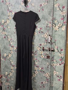 Elegant Black Midi Dress