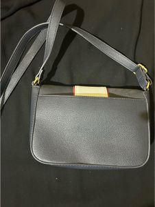 Tommy Hilfiger Crossbody Bag