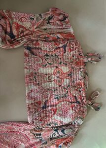 Paisley Print Crop Top off shoulder