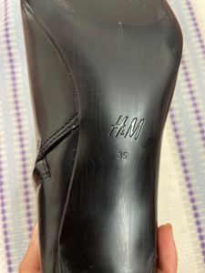 H&amp;M Leather Black Angle Boots