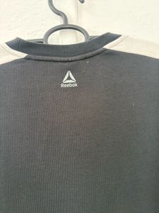 Unisex Reebok Sweatshirt