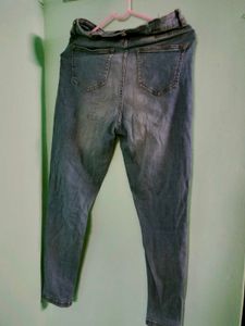 Light Wash Denim Jeans