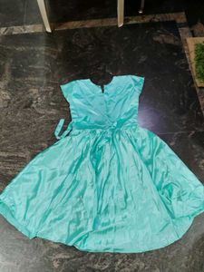 Cyan Girl&#39;s Dress