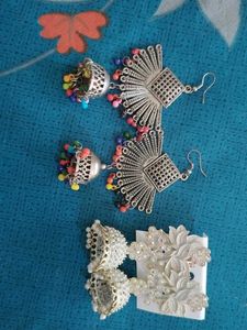 Stylish Jhumka Earrings