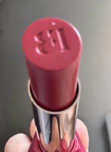 FENTY BEAUTY GLOW BOMB STIX