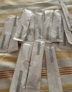 5 Dental Kit Packed With Toothpaste And Brush